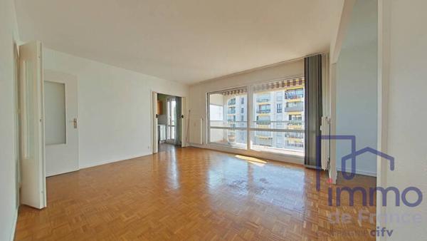 Appartement 3 pièces                                        - 42000 Saint-Étienne Réf : 2680-CIFVFOREZVELAY