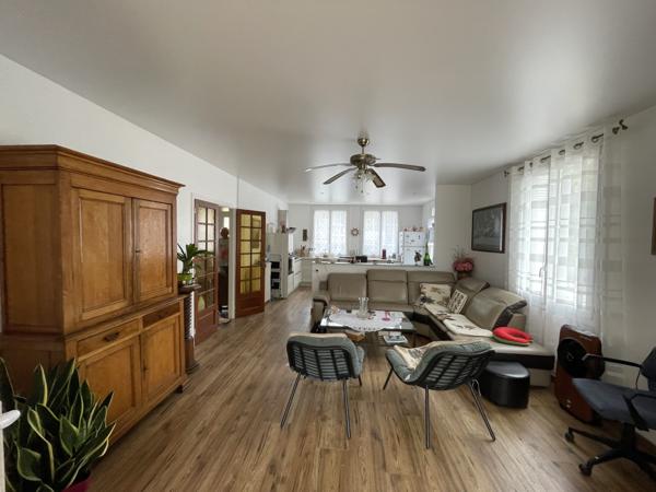 Maison
         6 pièces
        - 155 m² 391 000 € *