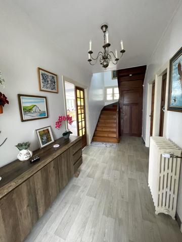 Maison
         6 pièces
        - 155 m² 391 000 € *