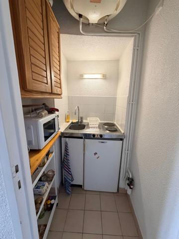 DIJON CENTRE PLACE SAINT MICHEL STUDIO DE 21.65 M2 DANS UN SUPERBE HOTEL PARTICULIER