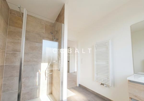 Appartement T1 - 2023 - 35.80 m² - Terrasse - Parking + Cave + Local à vélos