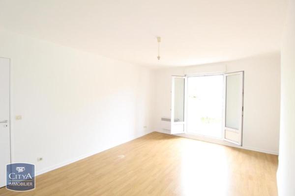 Appartement à louer 2 pièces 42.02m²