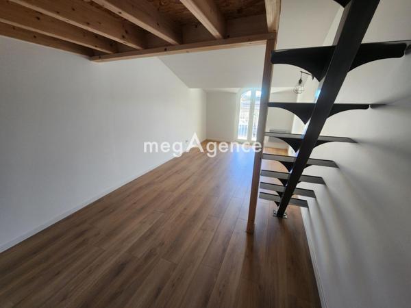 Immeuble à SAINT-ANDRE-DE-CUBZAC, 33240 - 140m²