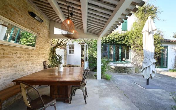 Maison à vendre    5 pièces •  Les Portes-en-Ré