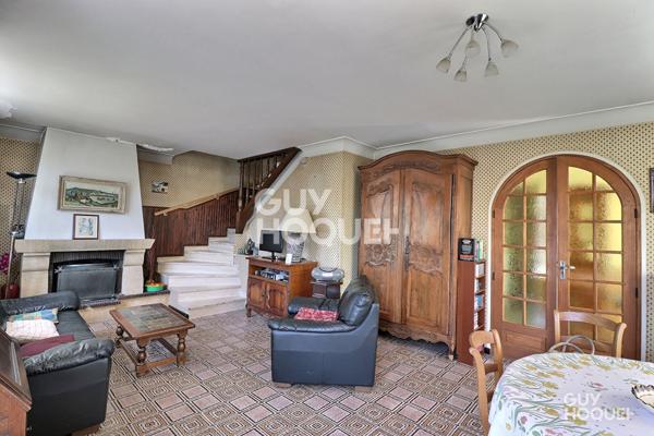 Maison Sainte Genevieve Des Bois 5 pièce(s) 101 m2