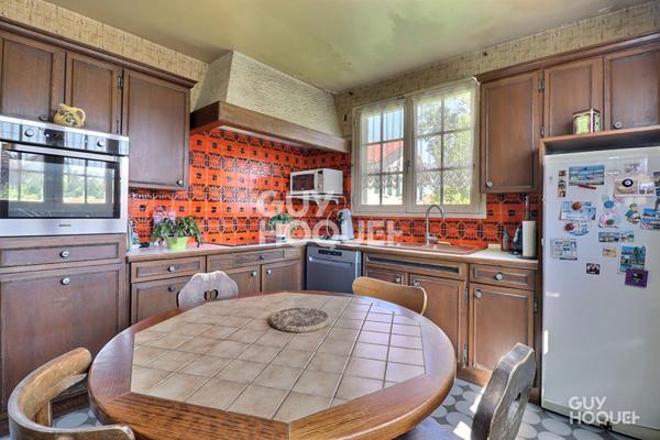 Maison Sainte Genevieve Des Bois 5 pièce(s) 101 m2