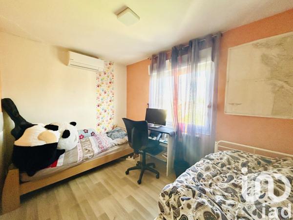 Maison 4 pièces de 83 m² à Neuville-aux-Bois (45170)