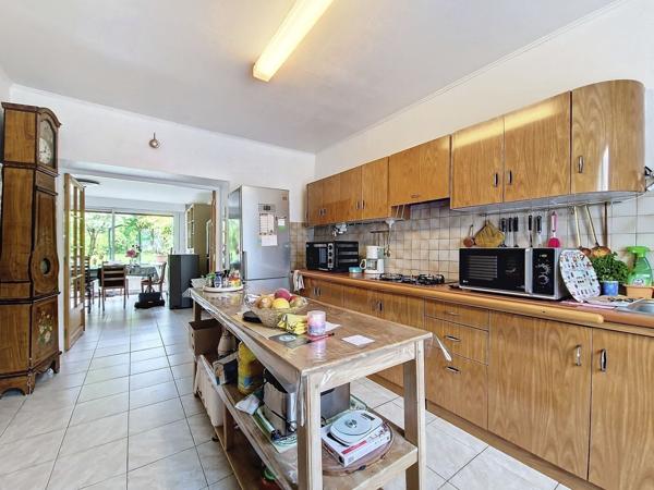 Maison de 6 pièces, 128 m² à Dinéault 29150