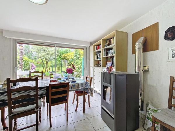 Maison de 6 pièces, 128 m² à Dinéault 29150