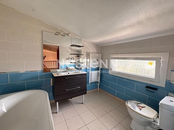 Maison rénovée avec emplacement privilégié à La Flèche