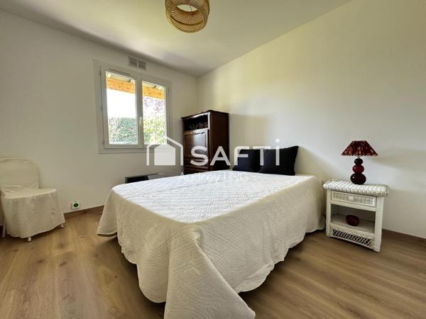 Maison Traditionnelle Plein centre de Tresses