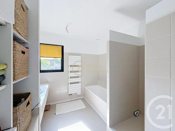 Maison à vendre  7 pièces - 178 m 2   VERN SUR SEICHE  - 35