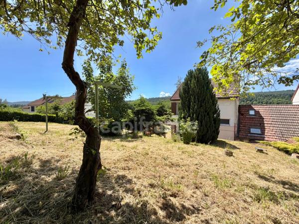 MAISON MITOYENNE DE 90 M2, TERRAIN DE 785 M2, 3 CHAMBRES, GARAGE DE 26 M2, SOURCE, CAVE, TRAVAUX À PRÉVOIR