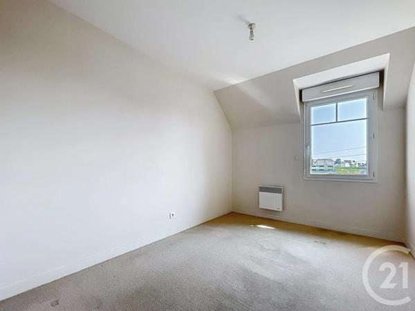 Appartement F3 à vendre  3 pièces - 60,39 m 2   DINAN  - 22