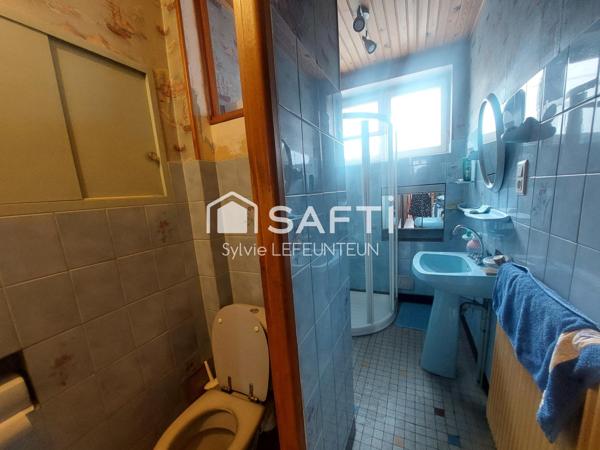 Maison familiale proche Lycées avec terrain constructible