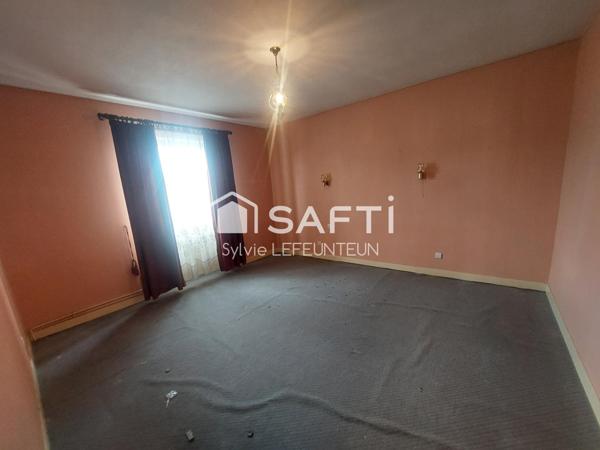 Maison familiale proche Lycées avec terrain constructible