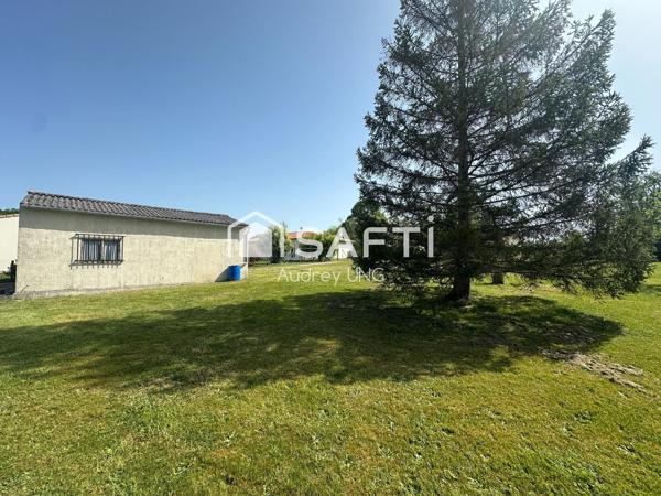 Terrain à bâtir au calme de 845 m² avec garage et carport – Fargues-Saint-Hilaire