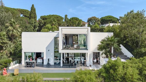 Villa Contemporaine - vue dégagée - calme absolu