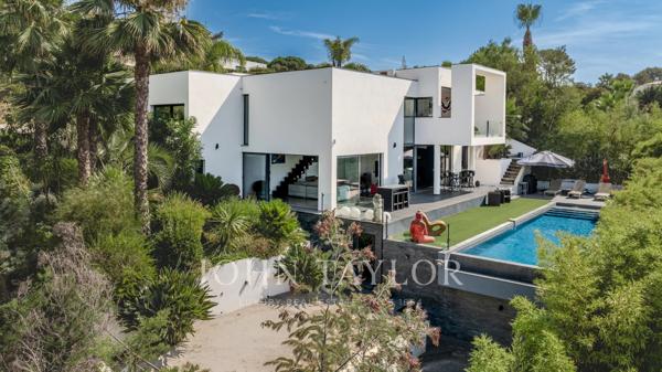 Villa Contemporaine - vue dégagée - calme absolu