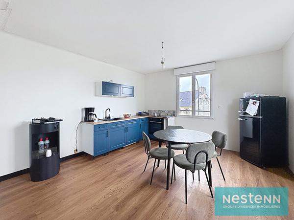 Maison Quintin centre, de plain-pied 3 chambres, garage et jardin 250 m² environ
