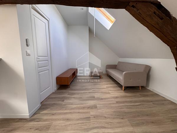 ORLEANS Rue de la Barrière Saint-Marc - Location T2 27.61m² carrez et 40.40 m² au sol avec forfait de charges tout compris