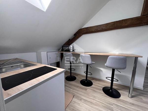 ORLEANS Rue de la Barrière Saint-Marc - Location T2 27.61m² carrez et 40.40 m² au sol avec forfait de charges tout compris