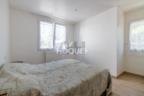 Maison familiale avec jardin, garage et 4 chambres   Réf 6154