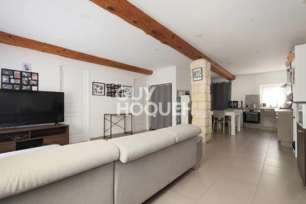 Exclusivité - MAUGUIO - Aux portes de Montpellier PROPRIETE rurale 5300m2 de terrain 2 logements 180m2 + appartement 60m2