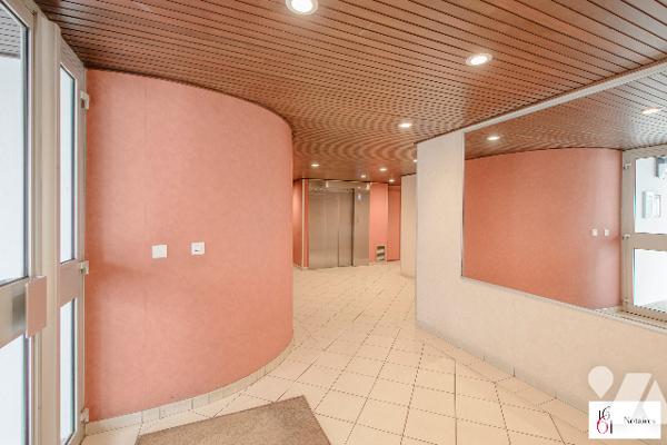 Appartement 2/3 pièces lumineux, balcon, box, calme et verdure – Paris 12e.