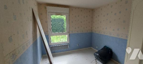 A VENDRE LIVRY-GARGAN