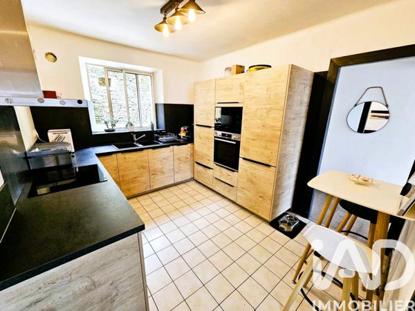 Location maison 6 pièces 125 m² Châteauneuf-du-Faou