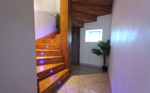 Maison à vendre    7 pièces •  Montceau-les-Mines