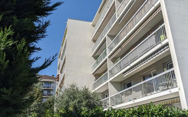 Appartement à vendre    4 pièces • 83,60 m2 Lyon 5