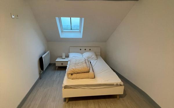 Maison à louer    4 pièces •  Dampierre-sous-Bouhy