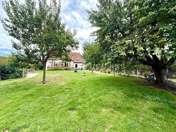 Vente
                Maison90 m² - 5 Pièces -
                    COURSEULLES SUR MER (14470)