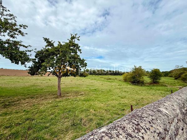 Vente
                Maison90 m² - 5 Pièces -
                    COURSEULLES SUR MER (14470)