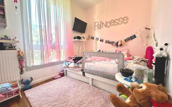 Maison à vendre    8 pièces • 190 m2 Enghien-les-Bains