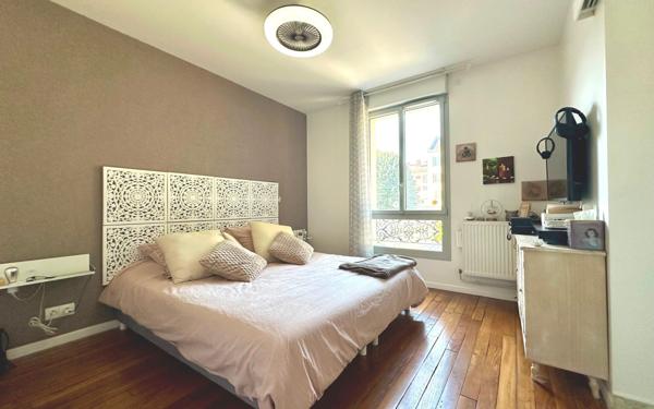 Maison à vendre    8 pièces • 190 m2 Enghien-les-Bains