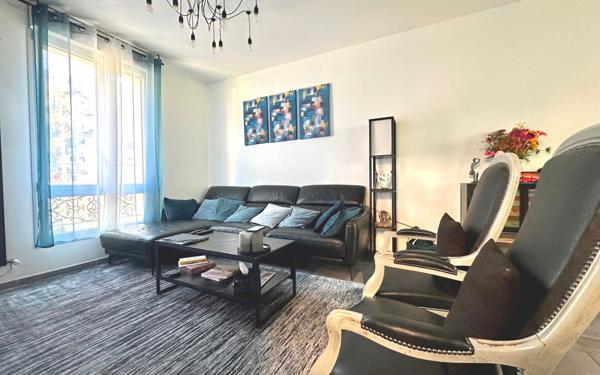 Maison à vendre    8 pièces • 190 m2 Enghien-les-Bains