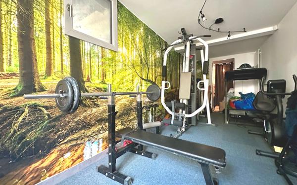 Maison à vendre    8 pièces • 190 m2 Enghien-les-Bains