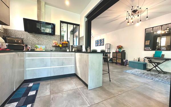 Maison à vendre    8 pièces • 190 m2 Enghien-les-Bains