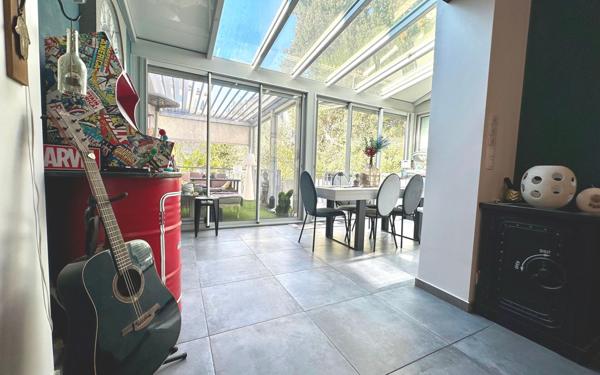 Maison à vendre    8 pièces • 190 m2 Enghien-les-Bains