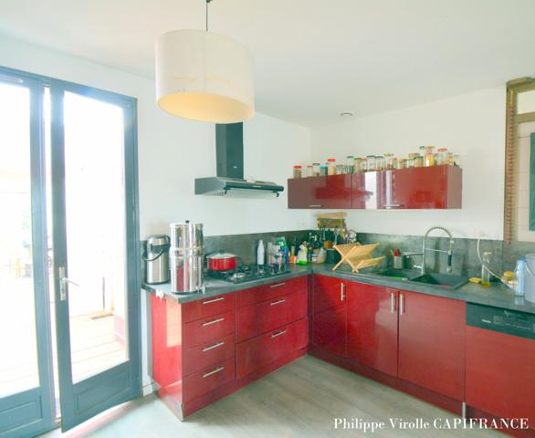 Maison à vendre 6 pièces 107m2 LE CHATEAU D'OLERON (17) 376400€