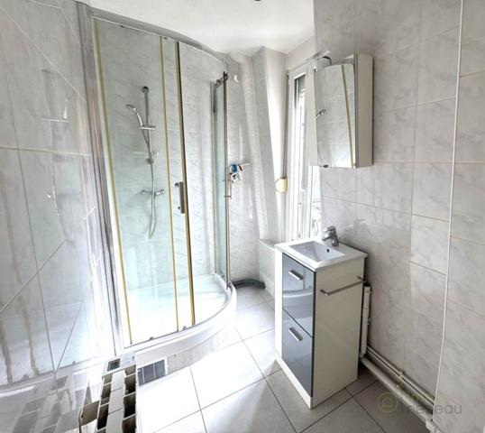 Appartement à AVENUE MICHELET A SAINT OUEN (93400)