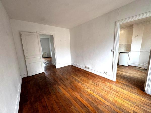 Appartement à AVENUE MICHELET A SAINT OUEN (93400)