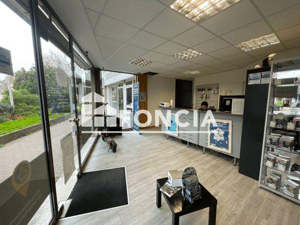 Location Local commercial 6 pièces 60 m² - 29/55 RUE DU GD FBG Chartres 28000