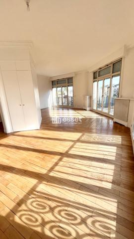 Location Appartement 5 pièces 141.89 m² - Neuilly Sur Seine 92200