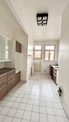 Location Appartement 5 pièces 141.89 m² - Neuilly Sur Seine 92200