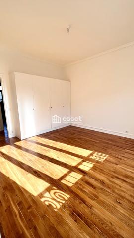 Location Appartement 5 pièces 141.89 m² - Neuilly Sur Seine 92200