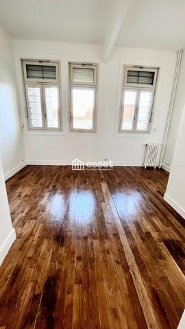 Location Appartement 5 pièces 141.89 m² - Neuilly Sur Seine 92200